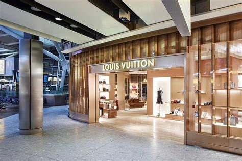 louis vuitton heathrow terminal 3